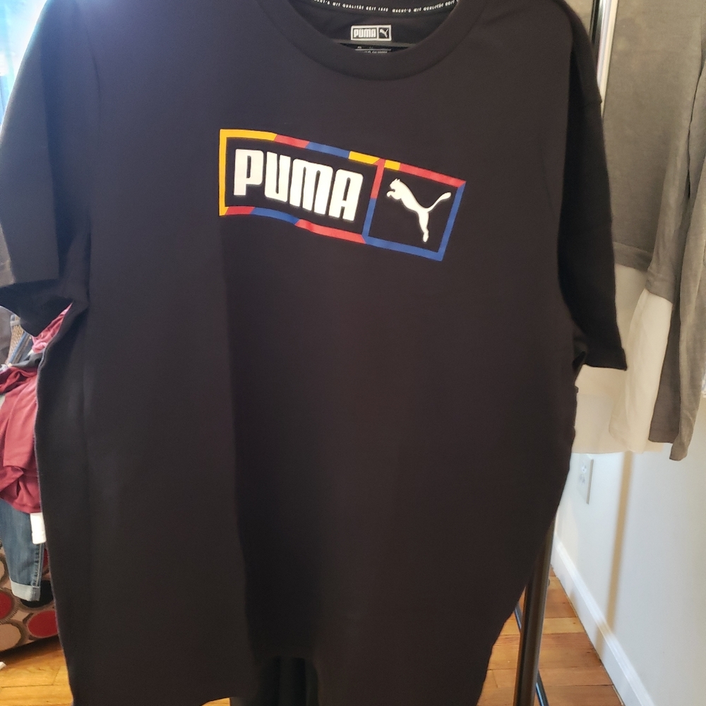 Clothes - Picture 12 of 16